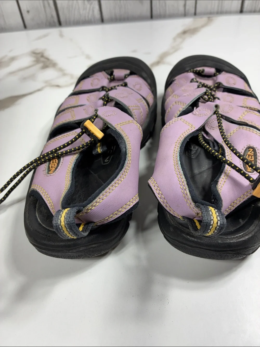 Keen| Lilac and Black Sport Sandals